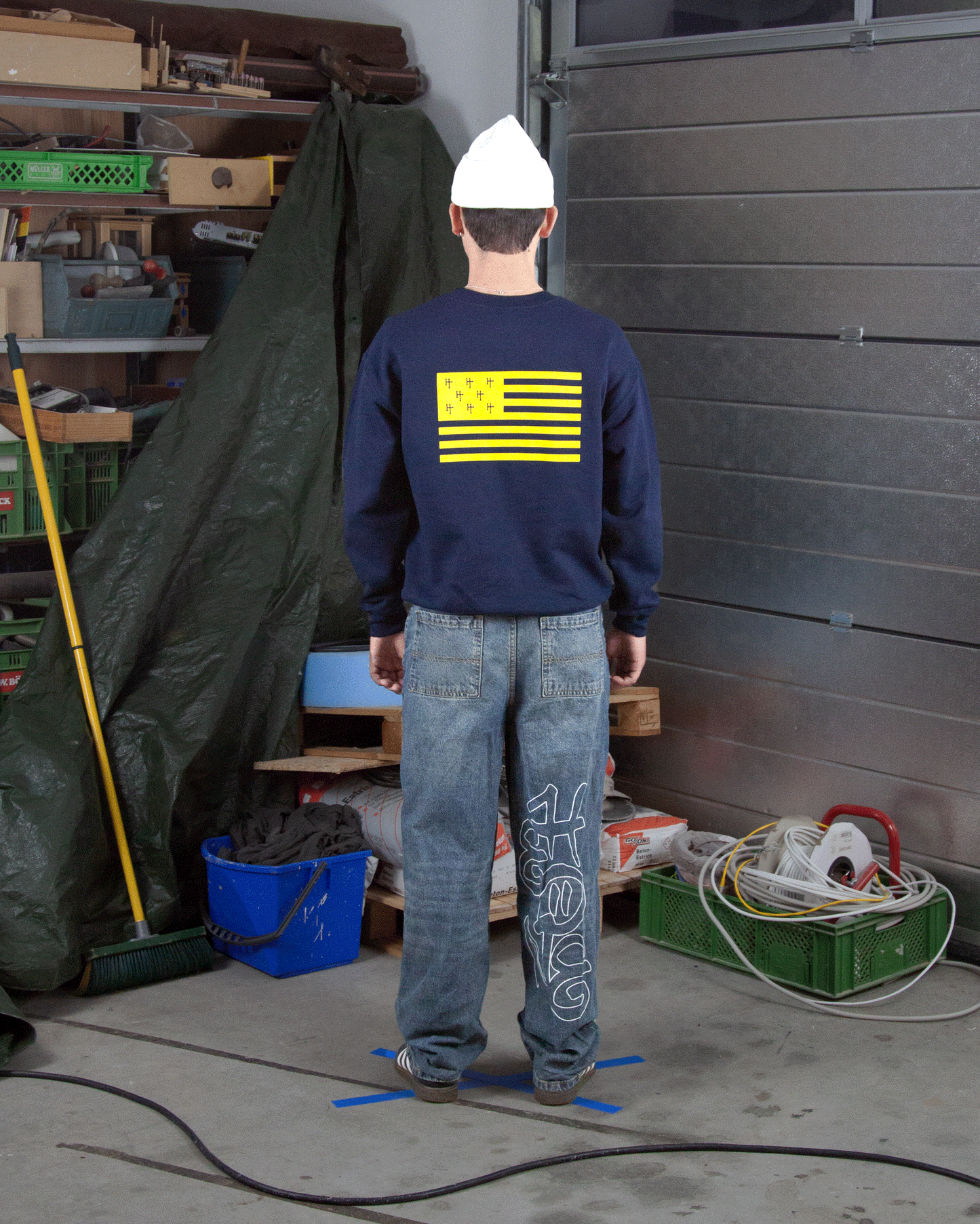 flag sweater navy